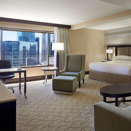 Hilton Toronto Hotel Kültér fotó